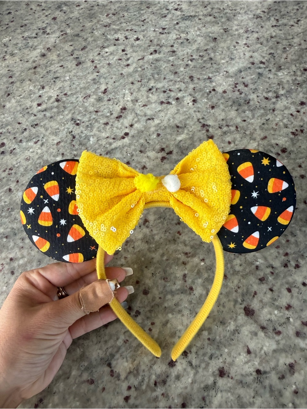 Source Unknown Black Candy Corn Mouse Ear Headband with Yellow Sequin Bow